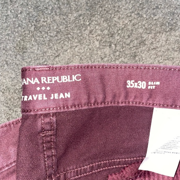 Men’s Banana Republic travel jean - Picture 2 of 2